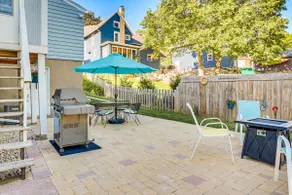 Charming Lake Mills Home Near Rock Lake & Beach - Image 2