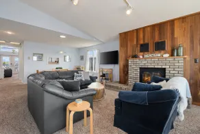 Sandy Point Sanctuary: Waterfront w/ Ocean Views - Image 3