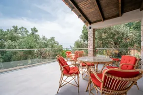 Themida Luxurious Accommodation - Nea Skioni - Image 2