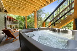 4 BR Waterfront Cabin w/ Pool + Swim & Boat dock - Image 5