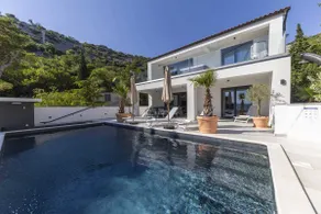 Luxury Villa Lucija by aneo travel - Image 2