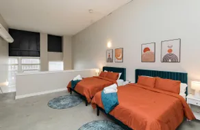 Modern Oasis: 2-Story Loft, 2bd/2bth Downtown - Image 3