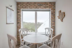 Scarlet Ridge Retreat - Near Wineries & DT Austin - Image 4