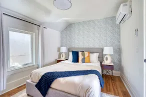 2BR/1BA - NW Portland - In-Unit Laundry - Image 3