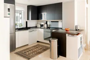 Chic 2BR with Sunlit Terrace | 5-Pools | Garage - Image 5