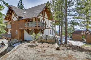 Game Room & Hot Tub: Serene Grand Mountain Chalet! - Image 2