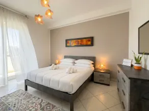Mistral Suite Apartment - free private car park - Image 3