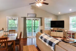 Riverfront Cottage Near Rock Island State Park - Image 4