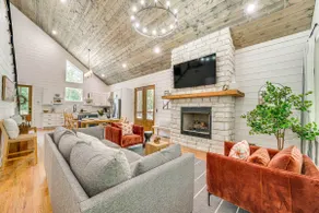 Scenic Riverfront Escape: Outdoor Oasis w/ Hot Tub - Image 5