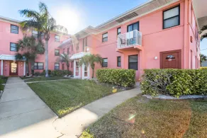 🌴 Gulf Winds #801 — Ground-Floor Studio with Private Patio & Cozy Versatility - Image 3