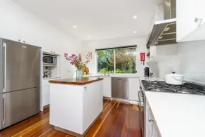 Garden Precinct 3BR, Walking distance to Airport - Hosted by Canstay - Image 4