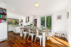 Garden Precinct 3BR, Walking distance to Airport - Hosted by Canstay - Image 2