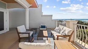 Secret Sunsets 16–Beach Retreat–Sleeps 13 - Image 2