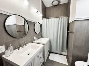 Trendy 2024 Beachside Condo - Image 5