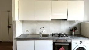 A39 - Ancona, apartment in the historic center - Image 5