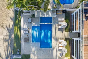Oceanfront | King Bed, Pool & AC 102 - Image 3
