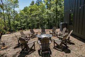 Gorgeous Modern Farmhouse, Hot Tub, Sunrise Views - Image 4