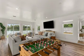Coastal Lakeview Retreat - Image 2