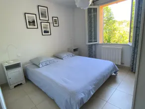 Cozy villa in La Tour-d'Aigues - Image 3