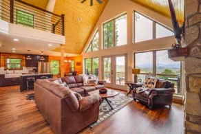 Mountain-View Fleetwood Retreat w/ Deck & Grill - Image 3