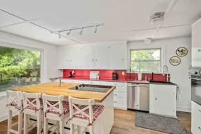 Spectacular Riverfront Setting, Pet Friendly, EV - Image 5