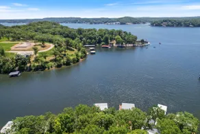 Lakefront, Hot Tub, Boat Slip, Wifi TVs, Firepit - Image 4