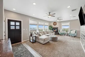 Spacious 6BD w/ Hot Tub - Near Zion & Ski Resort - Image 2