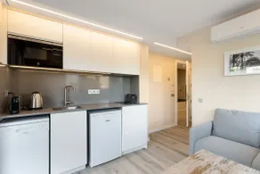 Apt 7 - Llevant - Image 2