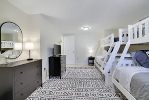 Pocono Mountain Chalet | 5 Min to Waterpark | Pool - Image 5