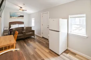 Oceanfront suite for 2 - Image 2