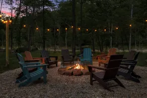 Hot Tub, Firepit, Grill, Wifi near Golf & Hiking - Image 3