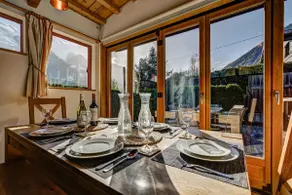 Chalet Alpins - Central Jacuzzi Parking - Image 2