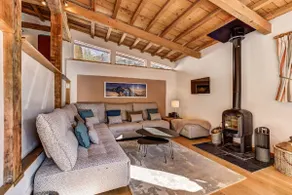Chalet Alpins - Central Jacuzzi Parking - Image 5