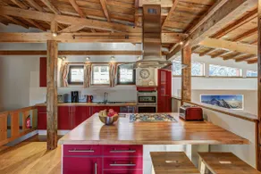 Chalet Alpins - Central Jacuzzi Parking - Image 3