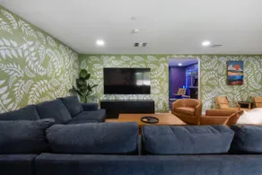 Spacious Fun Retreat - Perfect For Group Bonding - Image 3