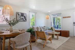 Stunning Space Needle, Downtown and Lake Union View - Modern Townhome + Parking - Image 3