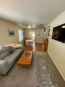 Charming Downtown Cottage - Image 2