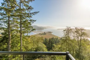 Private Deck-Amazing View-Community Pool/Hot Tub - Image 3