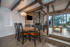 Family Retreat: Steps Away from Gleneden Beach - Image 2
