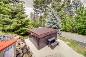 Hot Tub & Lake Views! Tree-lined Hayden Home - Image 5