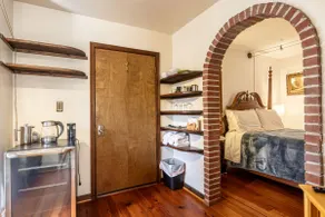 Royal Suite at White Lotus Eco Spa Retreat - Image 2