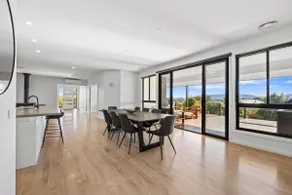 Opal - Mansfield - Sleeps 7 - Image 2