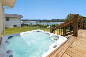 Pineview - Beaver Lake - 2 Living Rooms - Hot Tub - Image 2