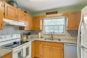 Convenient St Simons Island Home - 3 Mi to Beach! - Image 2