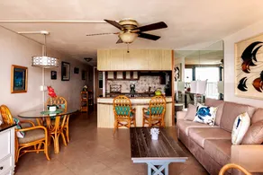 Deep discounts for Winter! Direct Ocean Views! - Image 3