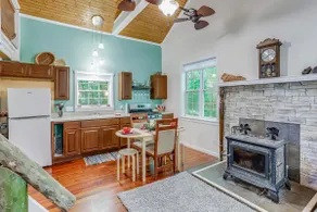 Secluded Vacation Rental Bordering Creek! - Image 5
