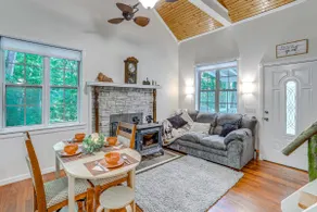 Secluded Vacation Rental Bordering Creek! - Image 4