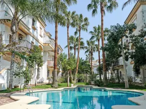 Appartamento 'El Patio' con piscina condivisa, Wi-Fi e aria condizionata - Image 4