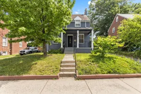 3-BR Colonial Retreat, Walk to D/twn Silver Spring - Image 3