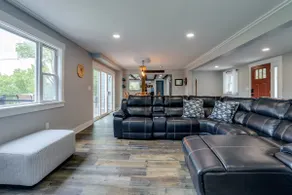 Boondock Retreat, pet friendly home with EV charge - Image 3